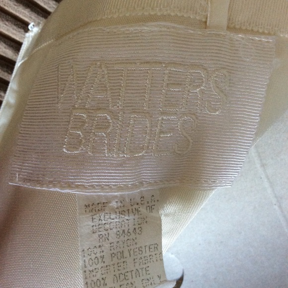 Watters Brides Gown - Picture 3 of 3